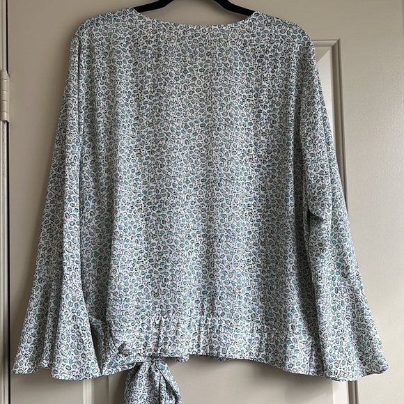 Loft Long Sleeve Blouse with Elastic Tie - Picture 5 of 5